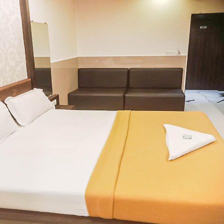 Gurukripa Nx Lodging By Wb Inn Thane Εξωτερικό φωτογραφία