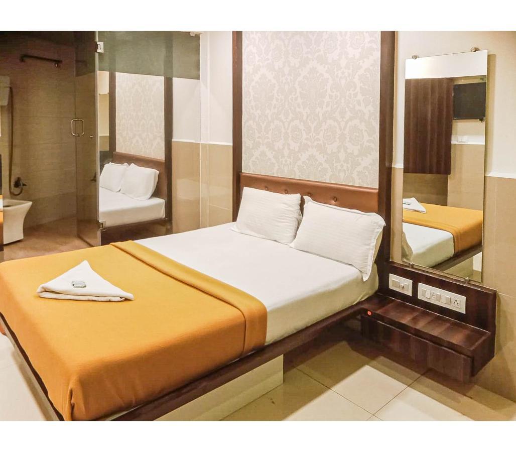 Gurukripa Nx Lodging By Wb Inn Thane Εξωτερικό φωτογραφία